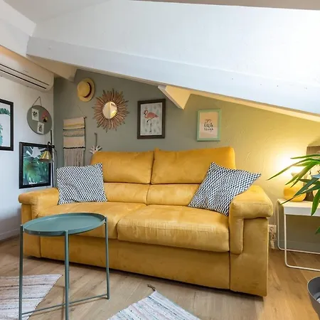 Charming Flat - Port * Ницца